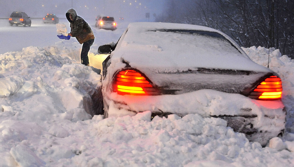 Вытащить автомобиль из снега эвакуация 4x4